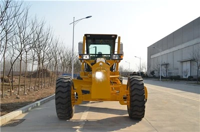 Motorni grejder Lare Traction